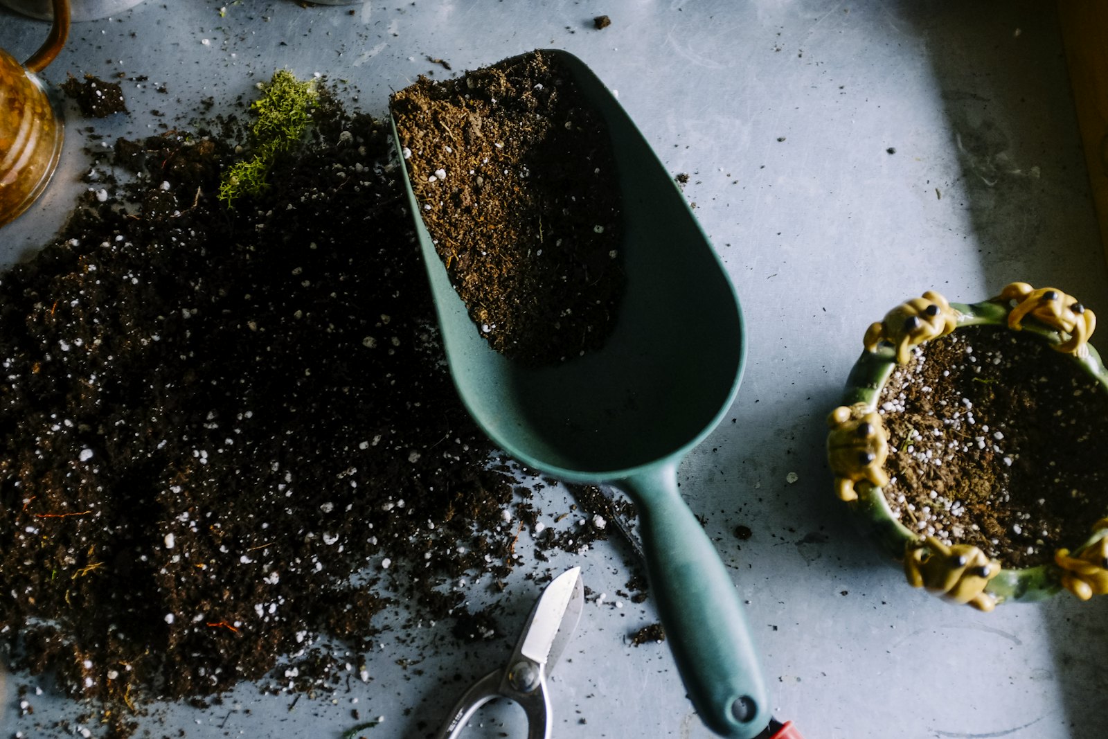 Soil and gardening tools